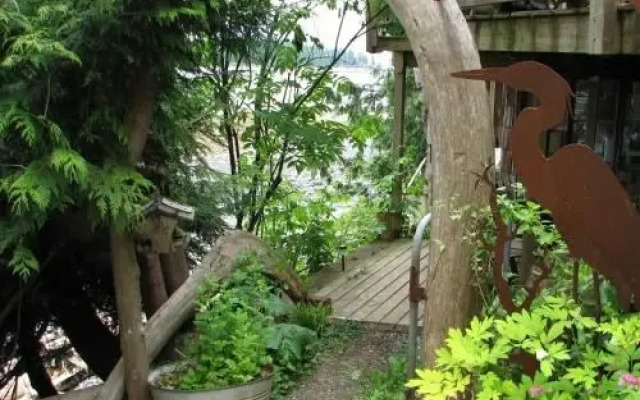 Heron Guest House