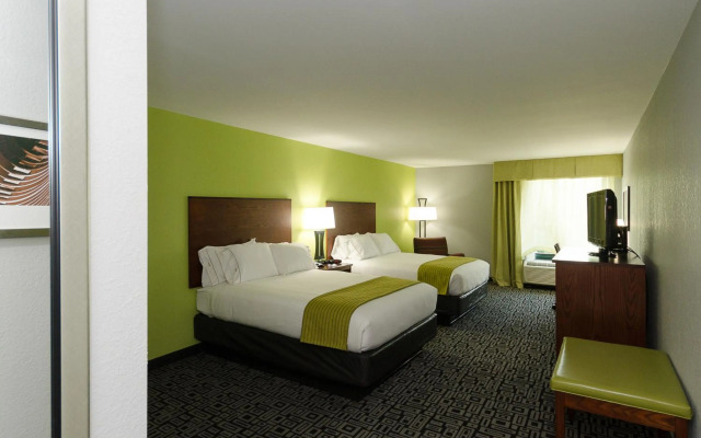 Holiday Inn Express Hickory-Hickory Mart by IHG