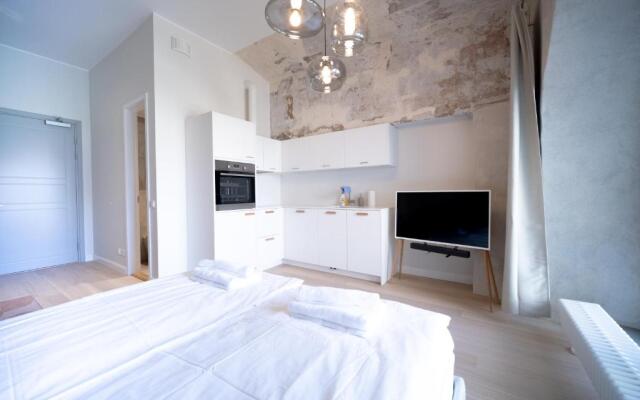 Baltic Accommodation - Urban Studio Apartment