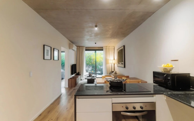 Hestia at Nuñez Vuelta de obligado 3000