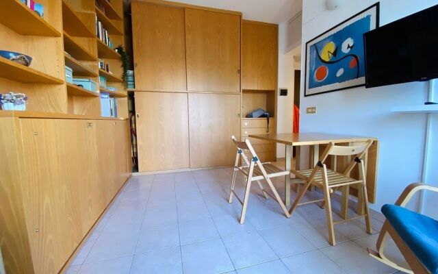 Fornari 48 Comfortable Flat