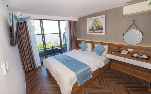 Lake View Hotel