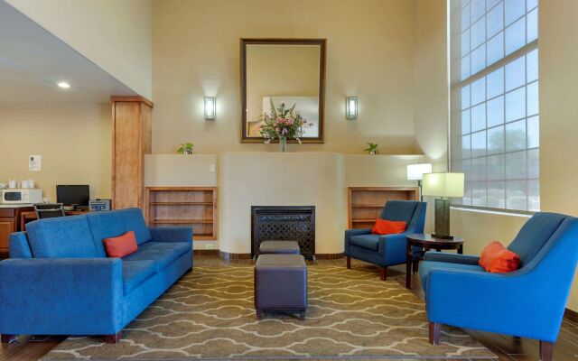 Spark by Hilton Glendale Phoenix North