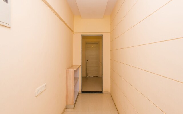 OYO 1453 Hotel Daisy Residency