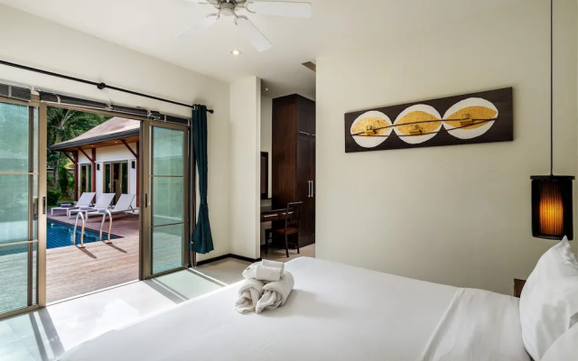 Emerald Pool Villa
