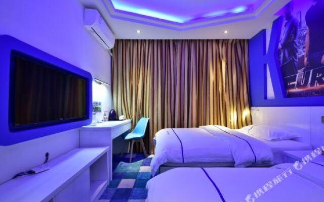 Yixin Theme Hotel
