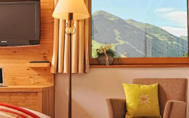 Hotel Barbarahof Saalbach