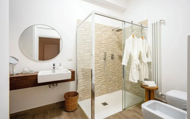 High-End Apartment in Bari Center