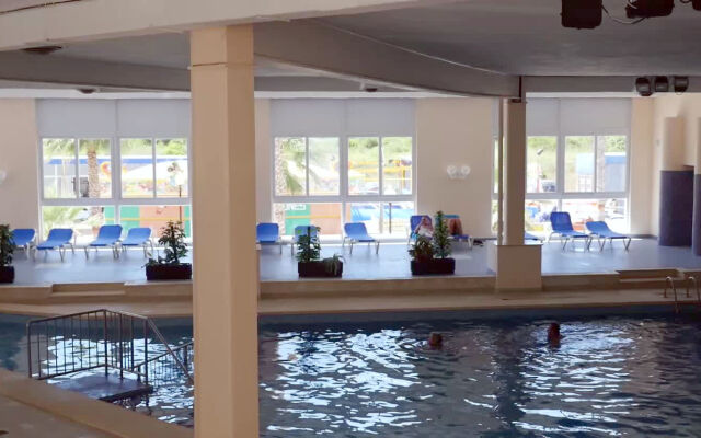 Universal Hotel Perla