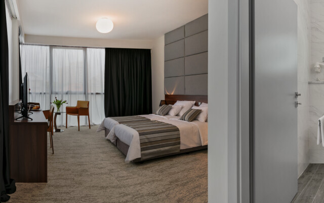 Priska Med Luxury Rooms