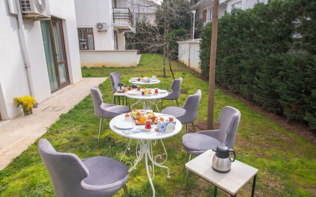 poseidon kınalıada pansiyon