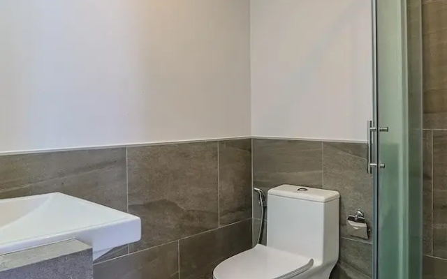 Classic Studio Apt T3-329