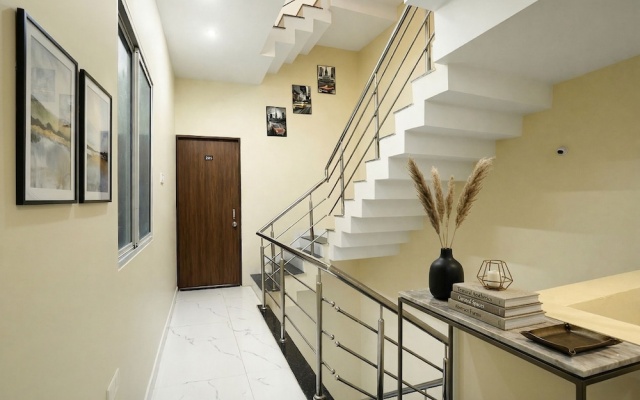Fabhotel Mannat