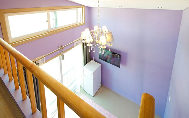 Pyeongchang Daegwallyeong Modern Ville Pension