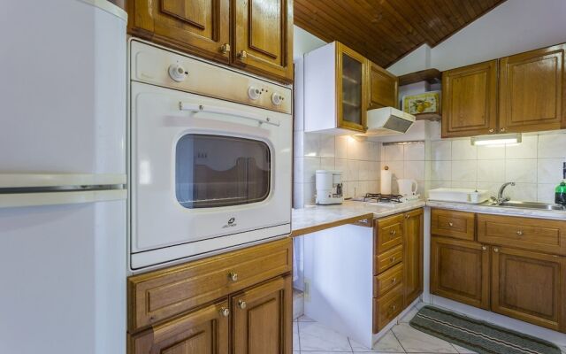 Apartments Nela Valdebek