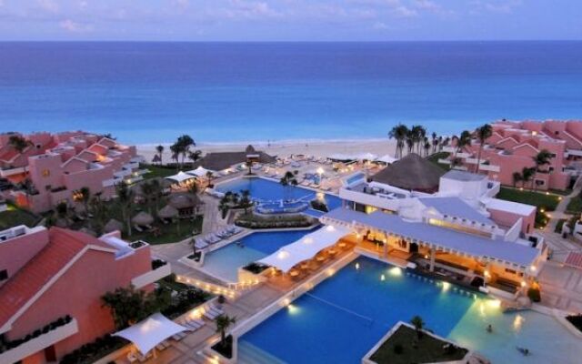 Ocean Villa All Inclusive by Omni Cancun