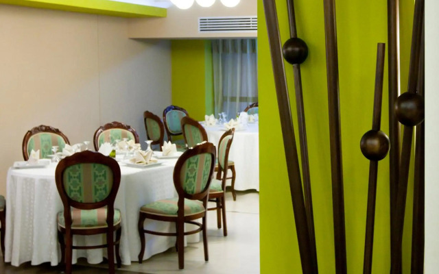 Hotel Pietroasa