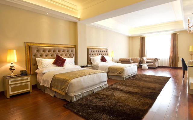 The Royal Pinnacle Hotel