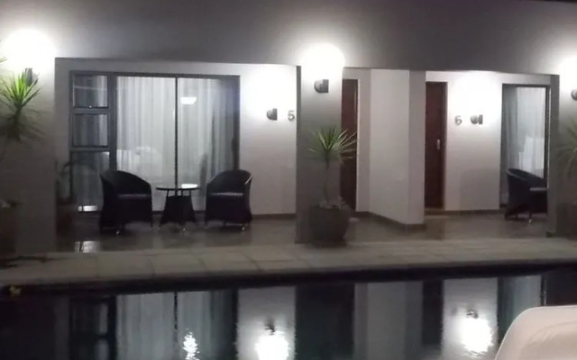 Route 511 Guest House