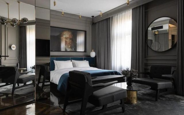 A22 Hotel