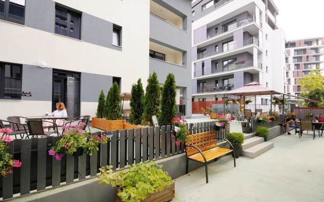 Diamond Aparthotel