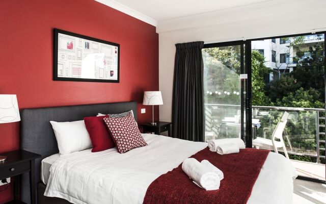 Sky Gardens Sunset River View Netflix Wine Parking