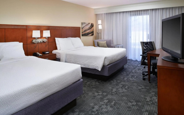 Courtyard by Marriott Rockford