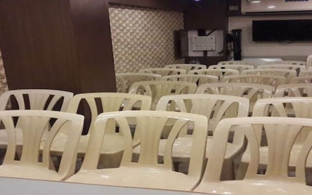 Room Maangta 211 - Thane West