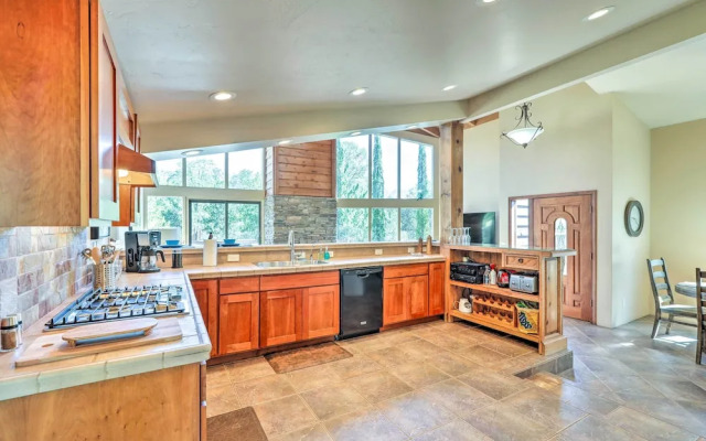 Mountain-view Deck: Bright Sedona Home