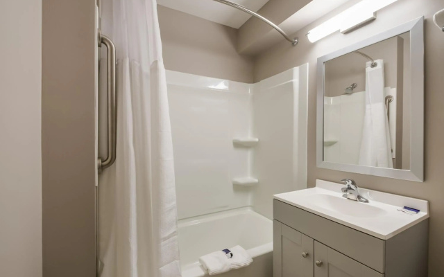 Americas Best Value Inn Farmington