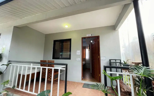 Villa Espinoza Beach Resort Nasugbu