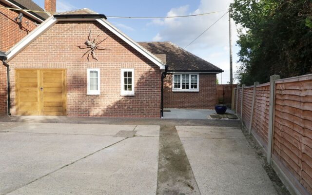 1 White Lane Close, Sturminster Newton