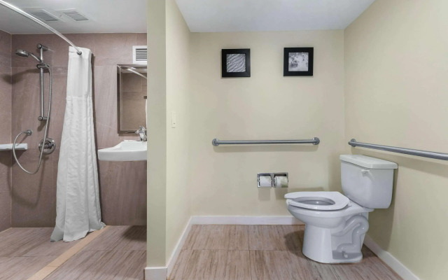 Quality Inn University North I-75