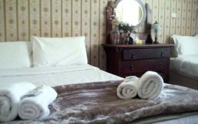 The Cecil Guesthouse