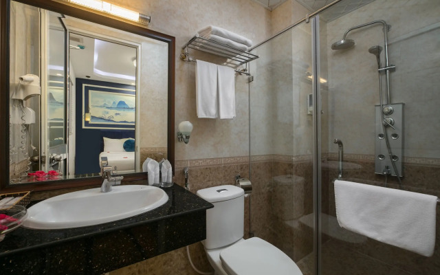 Hanoi Chic Boutique Hotel