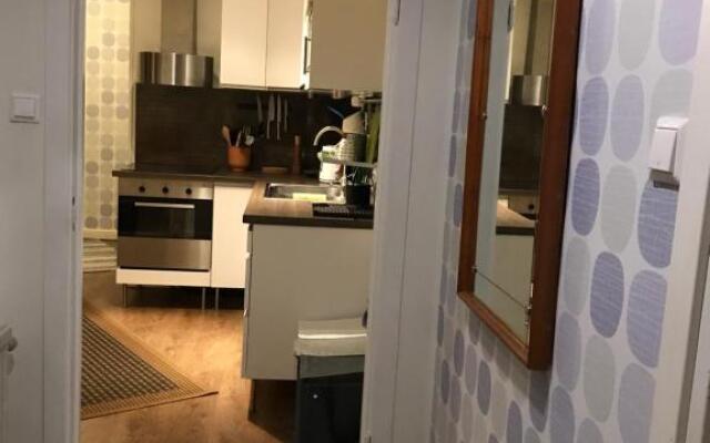 Anki's apartment