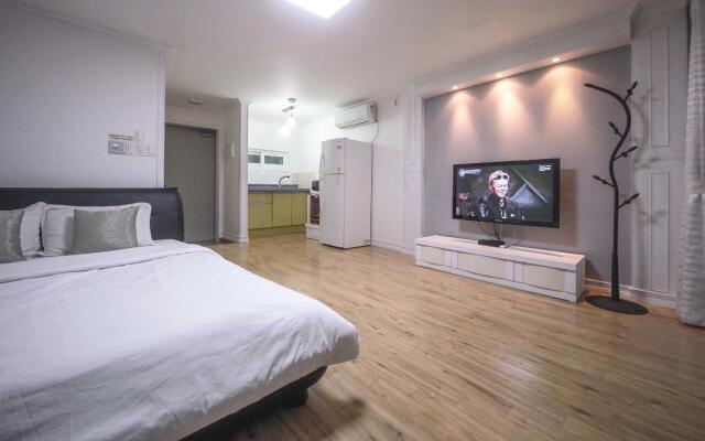 The South Sea, SPA Hill pension