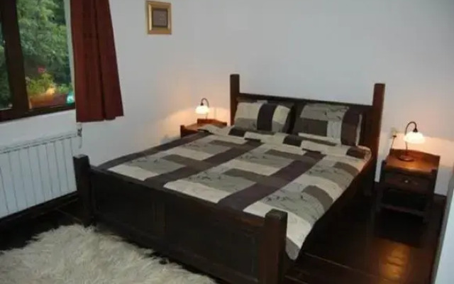 Guest House Ela
