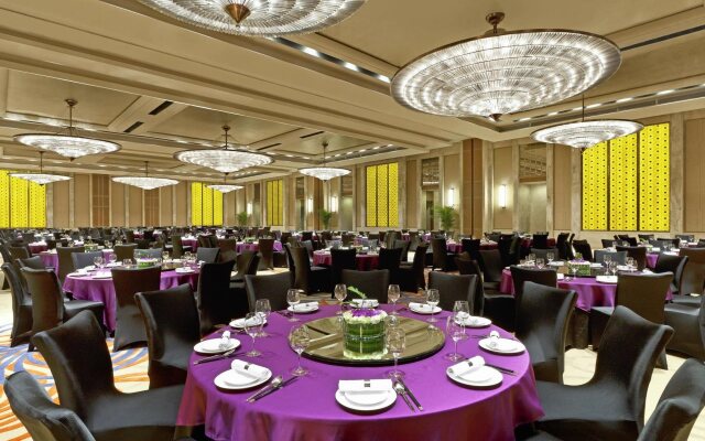 Sheraton Grand Hangzhou Wetland Park Resort