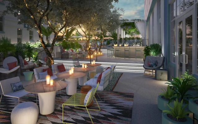 The Gabriel Miami South Beach, Curio Collection by Hilton
