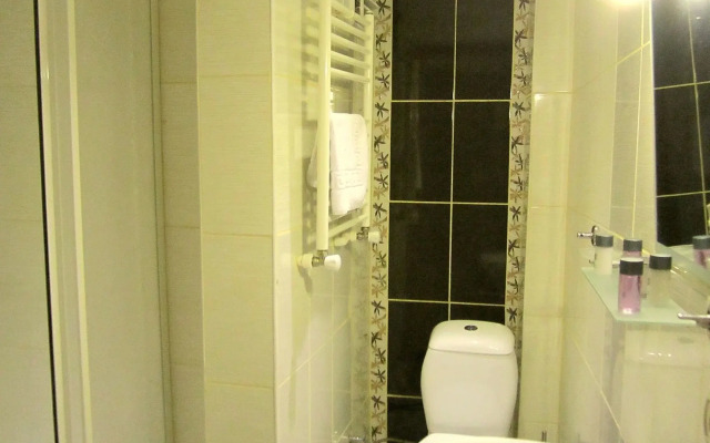 By Pera Suites