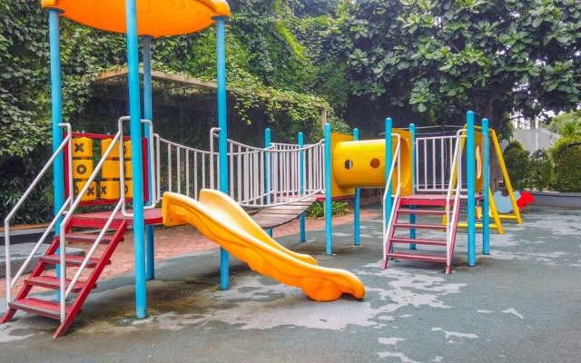 Spacious And Nice 3Br At Essence Dharmawangsa Apartment