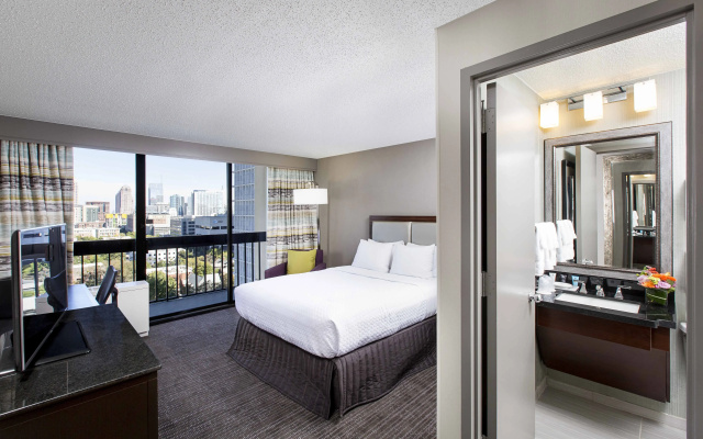 Отель Peachtree Midtown Atlanta