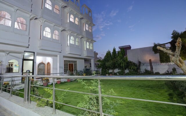 Treebo Trend Vallab Vilas By 7 Horses