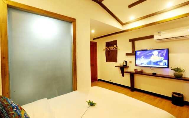 Memory of Xiangxi Inn Xibu Branch