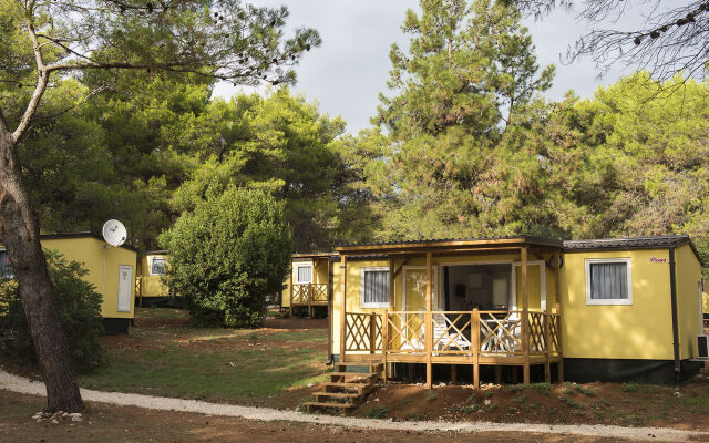 Mobile Homes Brijuni Pineta