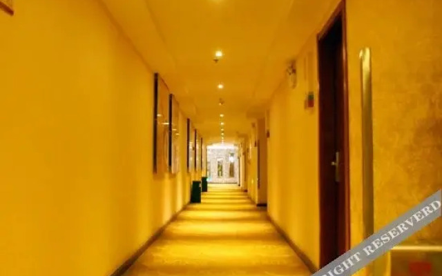 Wanjia Chain Hotel Tengzhou Railway Station