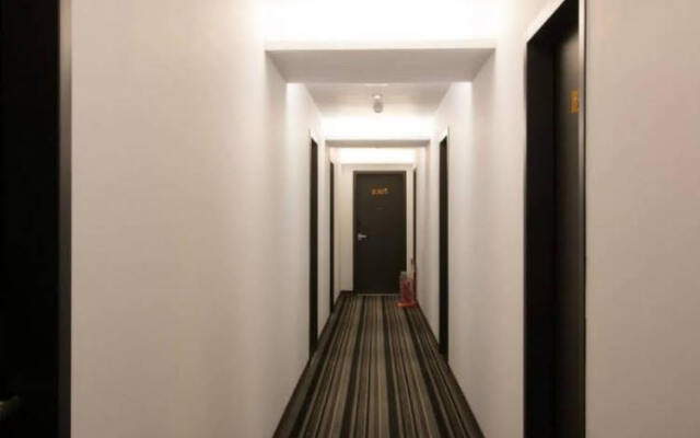 Li Han Hall