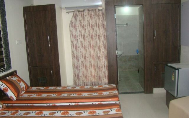 Lokhit Residency
