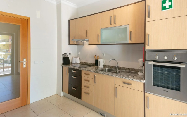 B09 - Downtown Spa Apartment